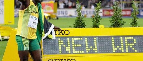 100米短跑世界纪录(百米短跑，人类的极限速度可拟到达到多少时间？)
