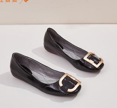 红蜻蜓女皮鞋（红蜻蜓女皮鞋专卖店）
