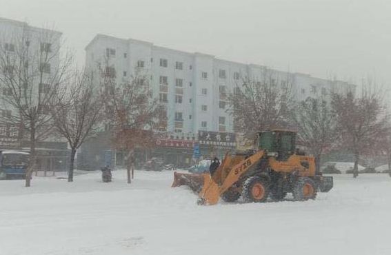内蒙古暴雪学校停课（内蒙古暴雪2020）