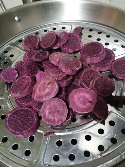 紫薯蒸多久能熟（紫薯蒸多久能熟高压锅）