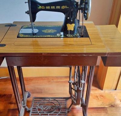 老式缝纫机回收价格（蝴蝶牌老式缝纫机回收价格）